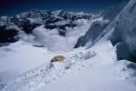 C2 6900m ,vzadu Anapurny.